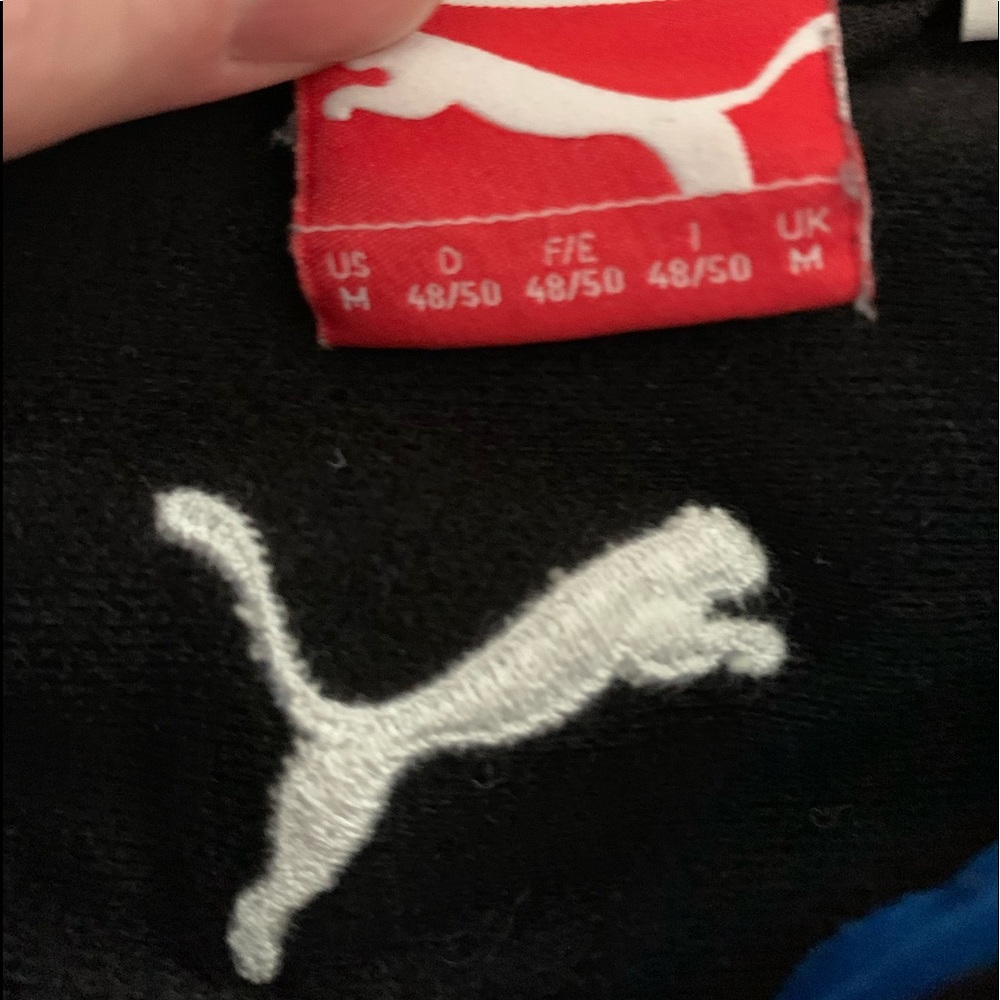 Puma jacket, size medium. - Picture 2 of 2